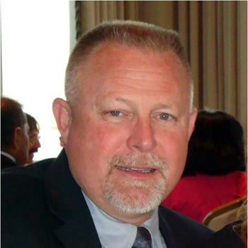 Portrait of Bob McVey, Broker / Owner